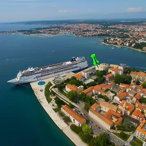 Lenny Gostinjska kuća